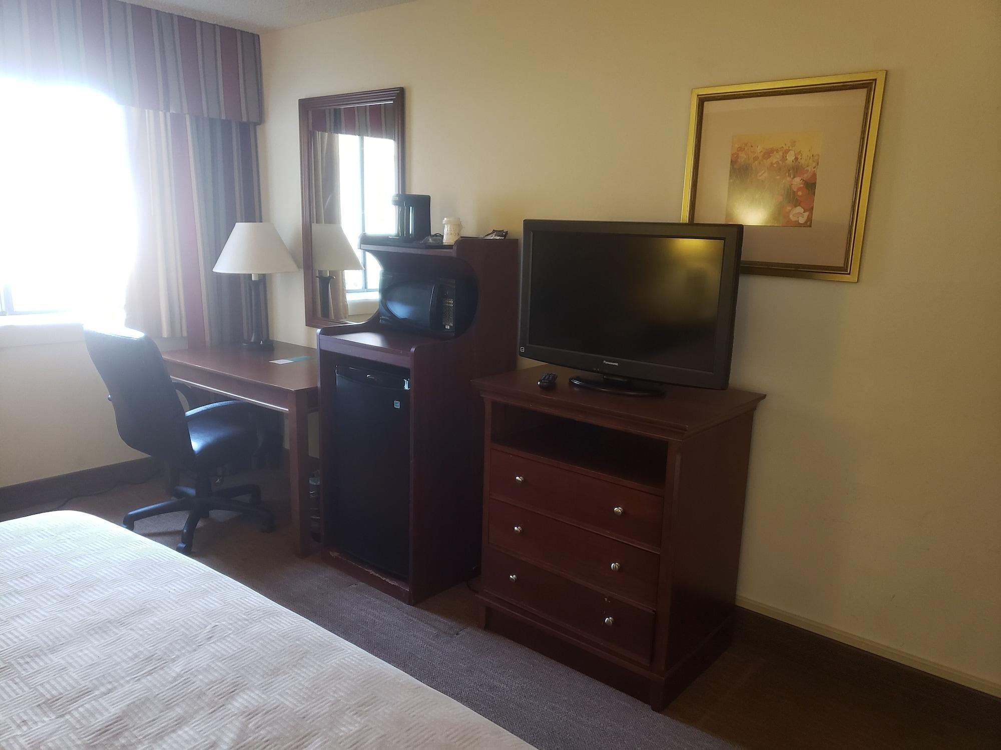 Clarion Inn&suites 3* Tulsa