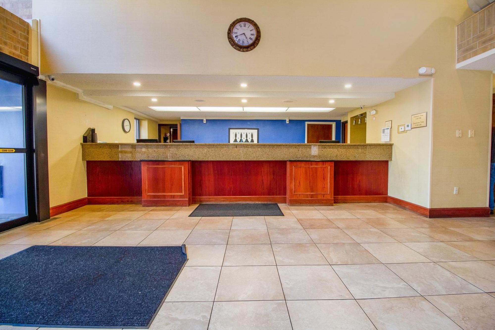 Hotel Clarion Inn&suites
